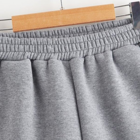 LIGHT GRAY SWEATSHORTS - Picture 4 of 6